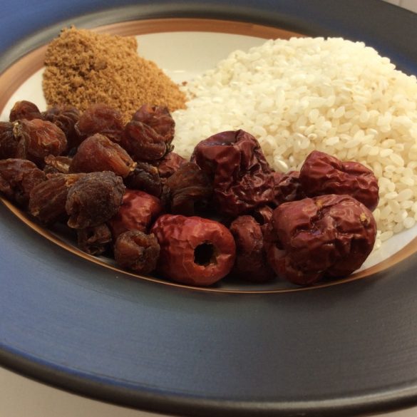234-thickbox_default-Nourrir-le-sang-et-calmer-lesprit-gruau.jpg Nourish blood, Qi and emotional balance (Congee)